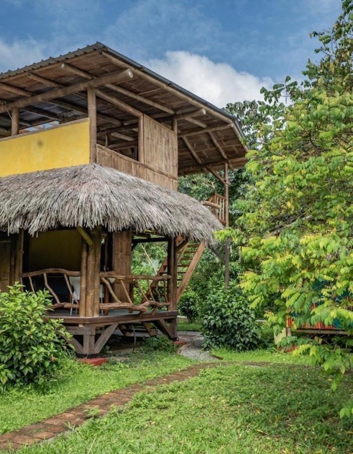 Maracumbo Lodge Mompiche Exterior foto
